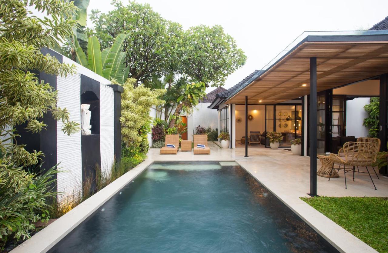 The Kon'S Villa Bali Seminyak Exterior foto